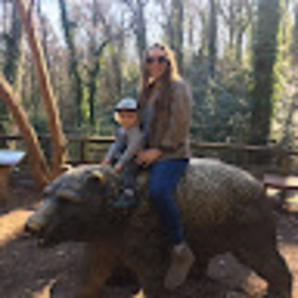 Meet the Posher Other - Meet your Posher, Alyse